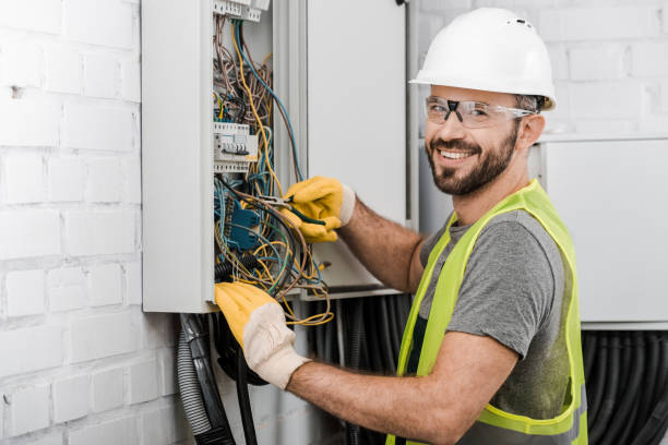 Best Local Electrician Companies  in Hallandale Beach, FL