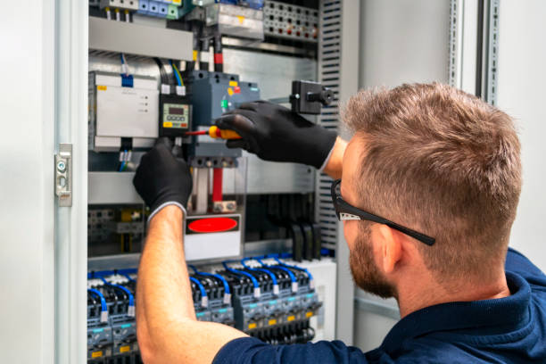 Best Electrical Outlet Repair  in Hallandale Beach, FL